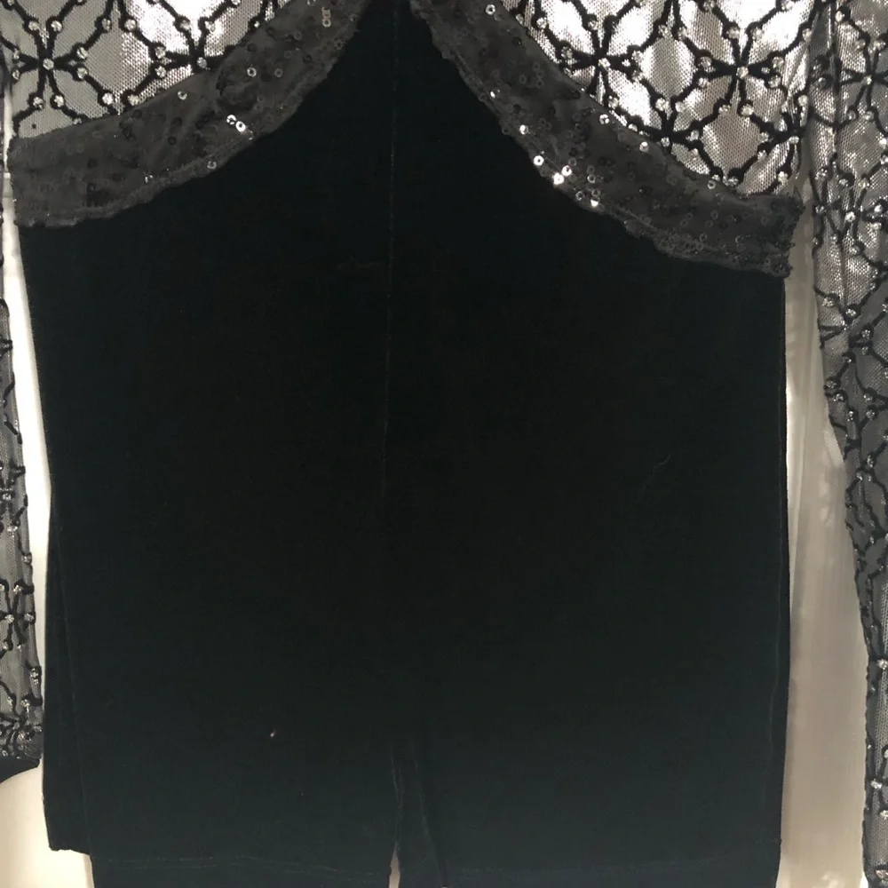 Revolution dance silver gem & black velvet costume dance  girls size large child